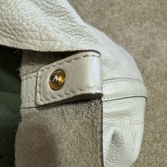 Michael Kors Bucket Bag - Picture 3 of 8